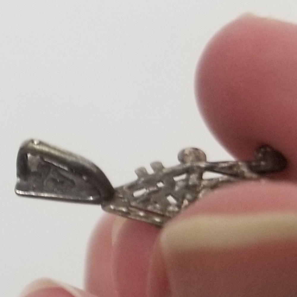 GUC vtg #1 Nana silvertone necklace - Picture 6 of 6